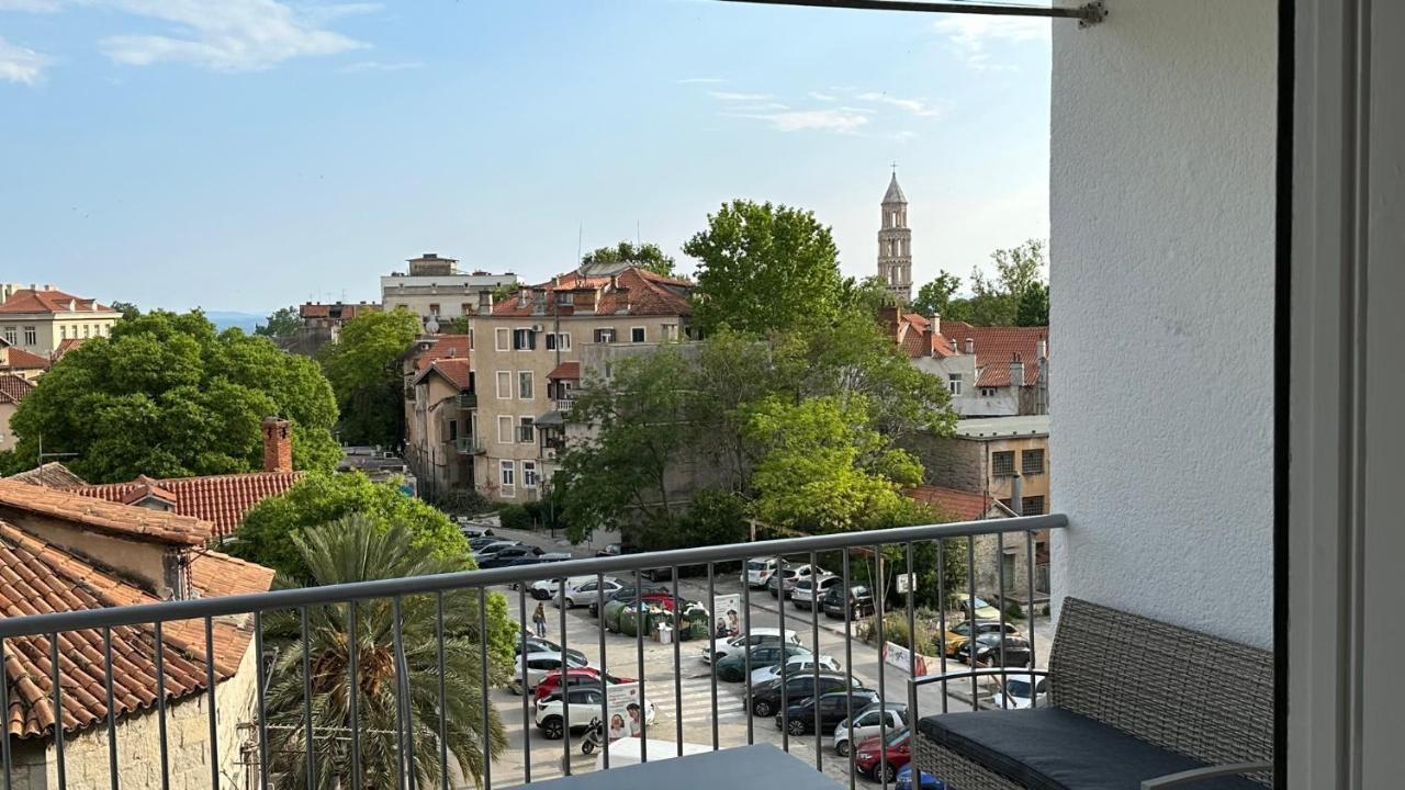 Iris Oasis Apartment Split Bagian luar foto